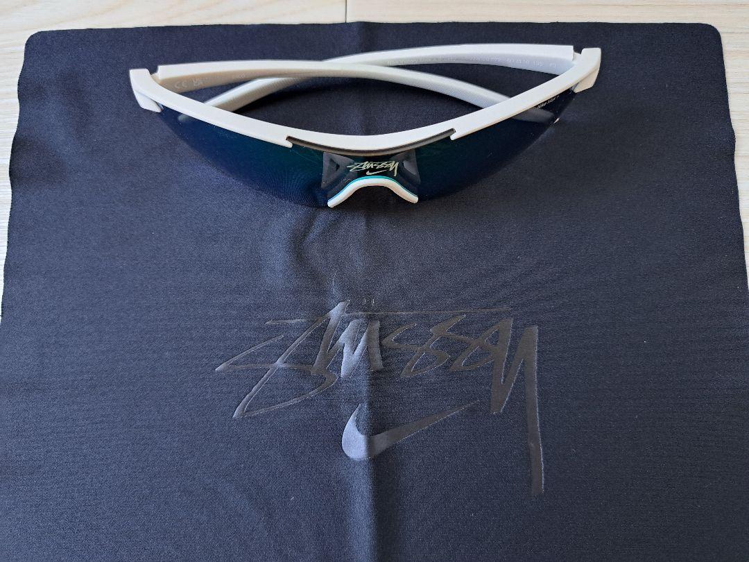 Nike x Stussy サングラス グリーン/ブルー