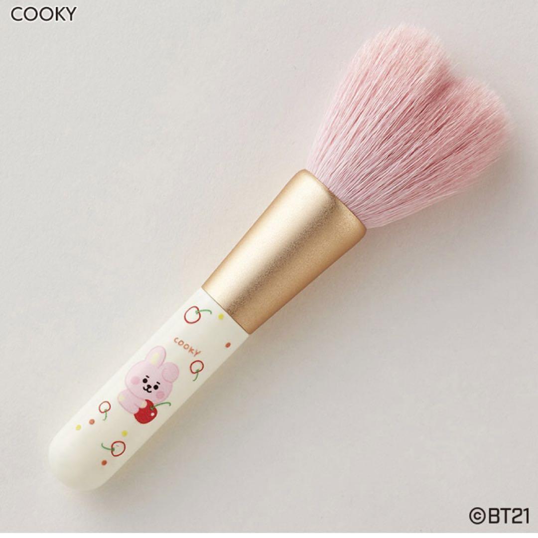BT21 熊野筆チークブラシ TSUTAYAオンライン限定販売