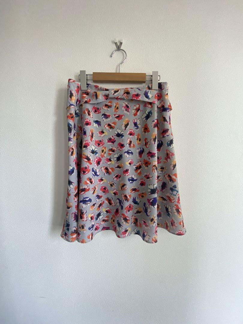 美品 PaulSmith ポールスミス花柄スカートサイズ42 美品］PaulSmith ポールスミス Women 花柄スカート サイズ42