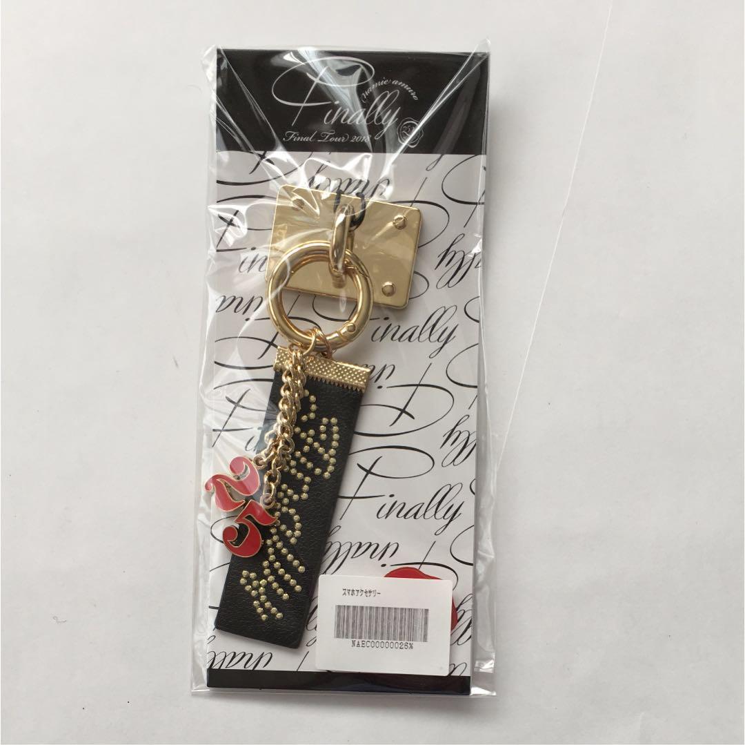 メルカリ 安室奈美恵 スマホアクセサリー Finally ツアーグッズ ミュージシャン 2 0 中古や未使用のフリマ メルカリ 安室奈美恵 スマホアクセサリー Finally ツアーグッズ ミュージシャン 2 0 中古や未使用のフリマ