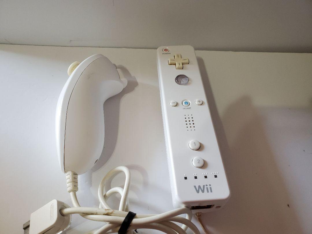Wii 本体 ホワイト 付属品完備 - メルカリ