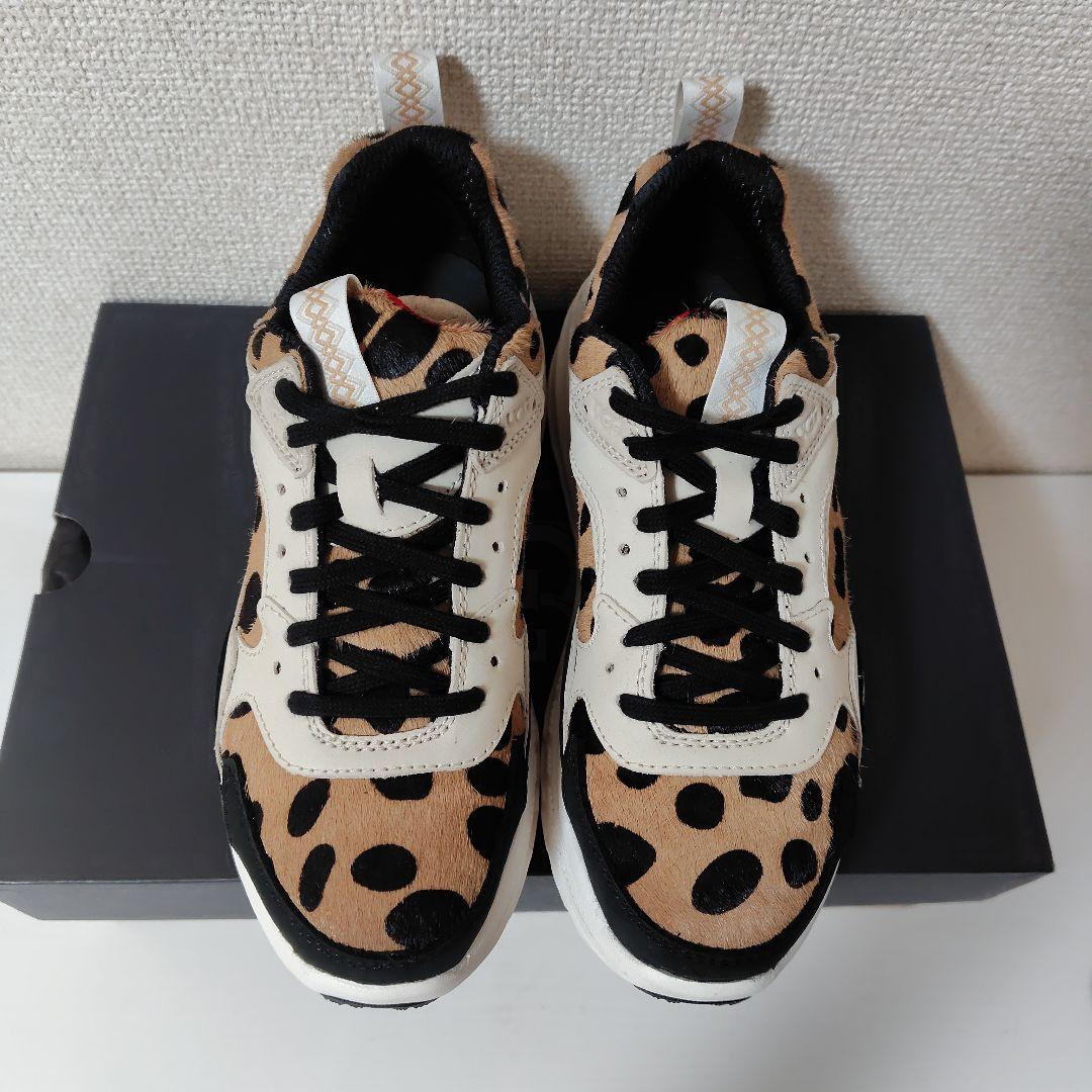 UGG CA805 チーター 厚底 レオパード ヒョウ柄 UGG CA805 チーター 厚底 レオパード ヒョウ柄