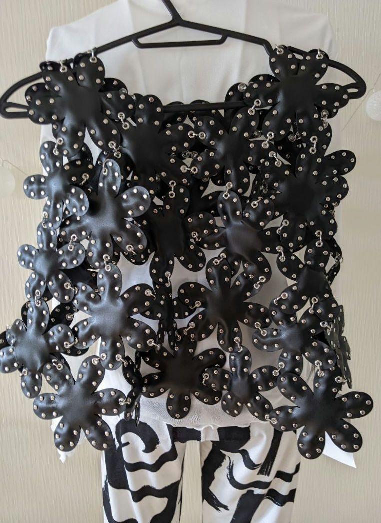❖kei ninomiya❖新品未使用タグ付❀フラワー✿ハーネス✿ベスト✿