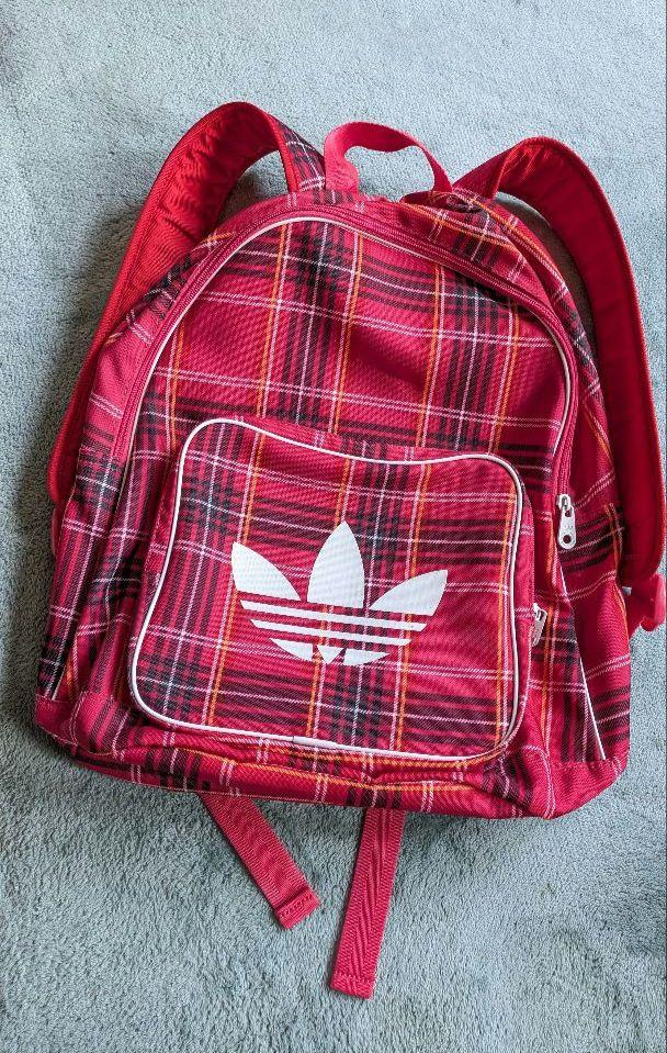 adidas 完売♡トレフォイル チェック柄リュック バックパック