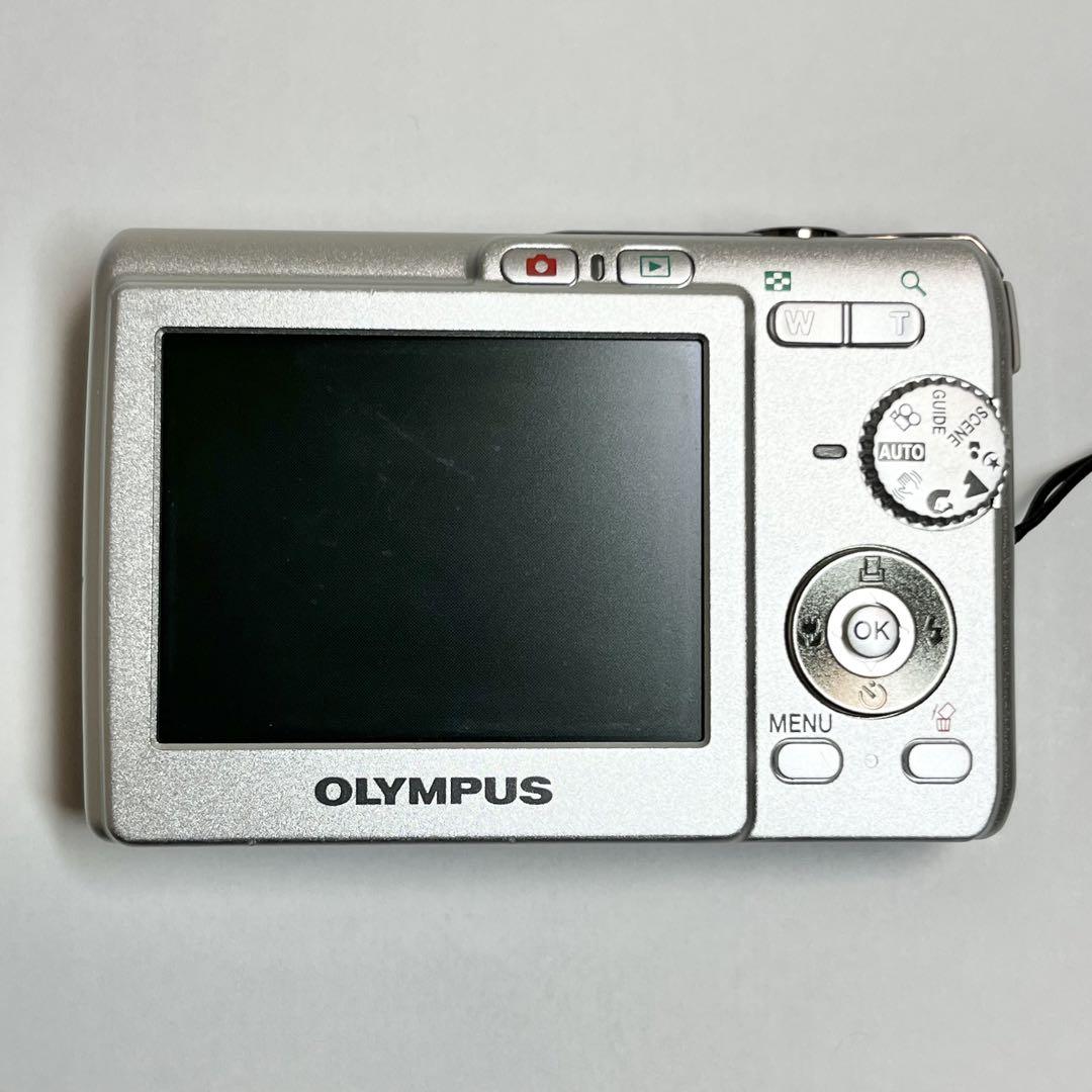 OLYMPUS オリンパス FE-190 シルバー デジカメ