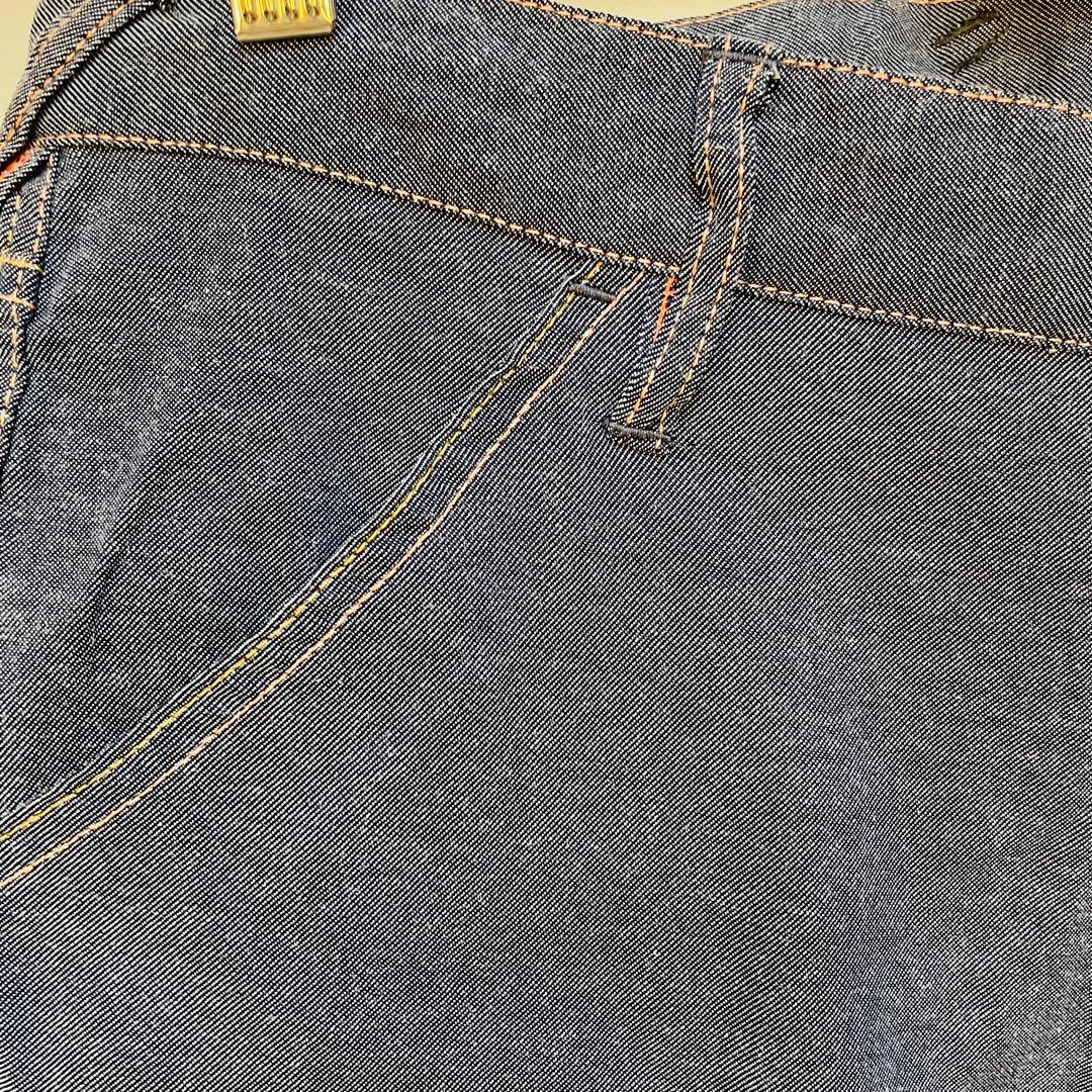 エヴィスヤテイラー