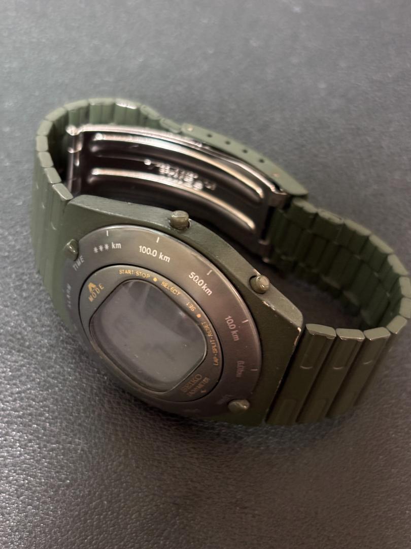 1983年製 SEIKOスピードマスター ジウジアーロ