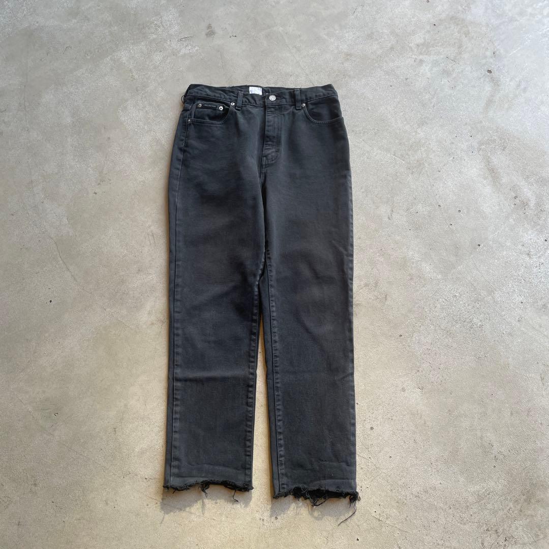00s Calvin Klein カットオフ ブラックデニム サイズ10 4,940円