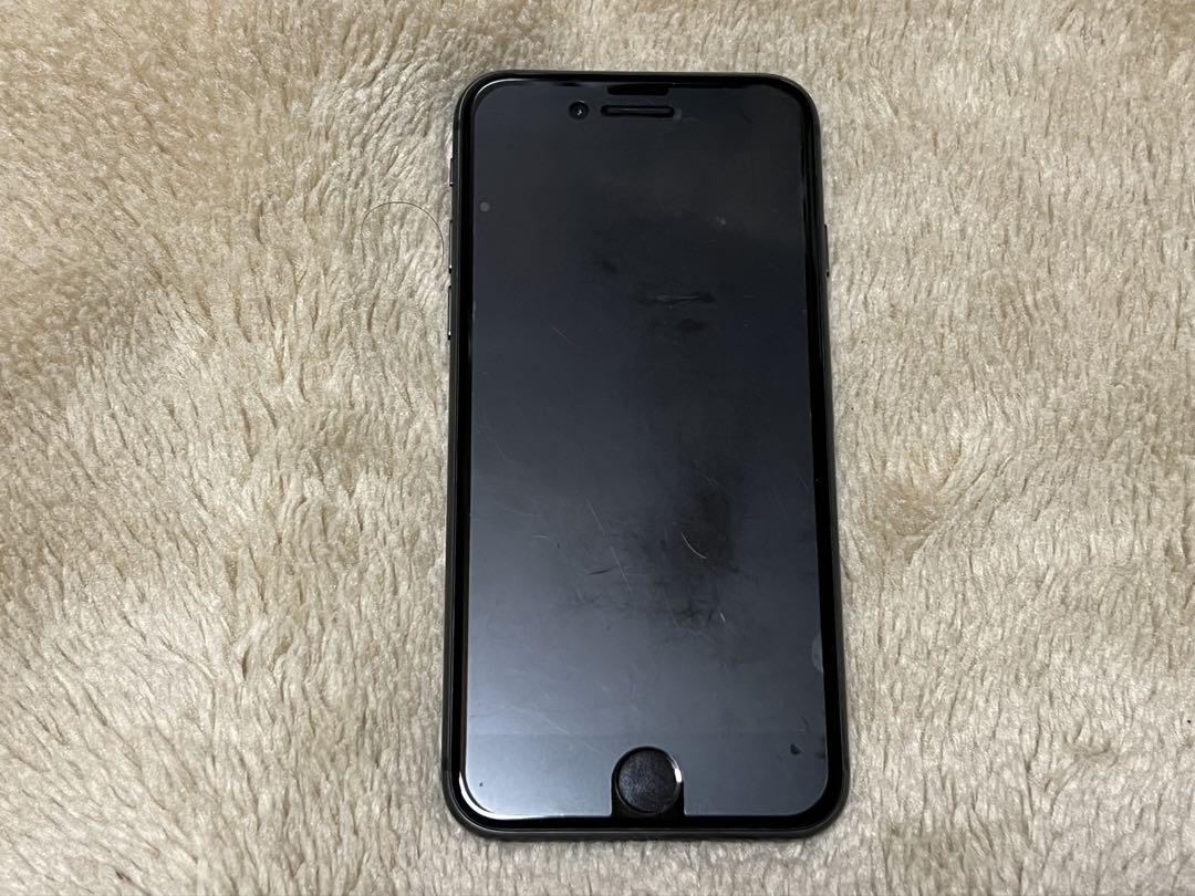 Apple iPhone 8 ブラック 本体のみ　docomo