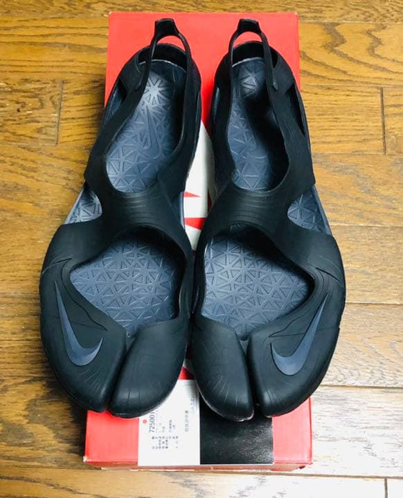 レア【新品未使用】NIKEナイキフリーリフトサンダル/ブラック27