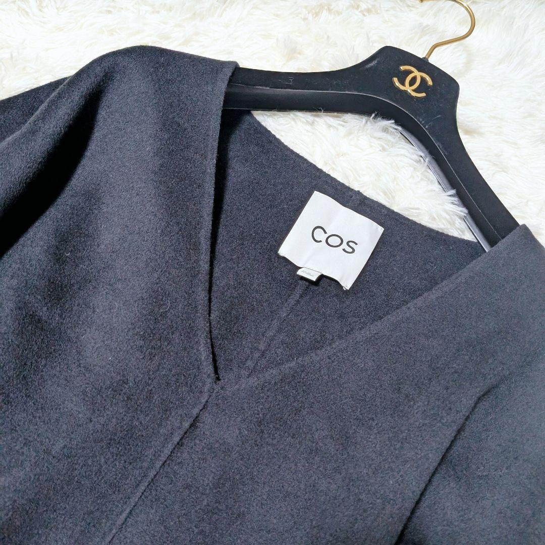 nha518です！美品✨COS V-NECK WOOL CAPEウール