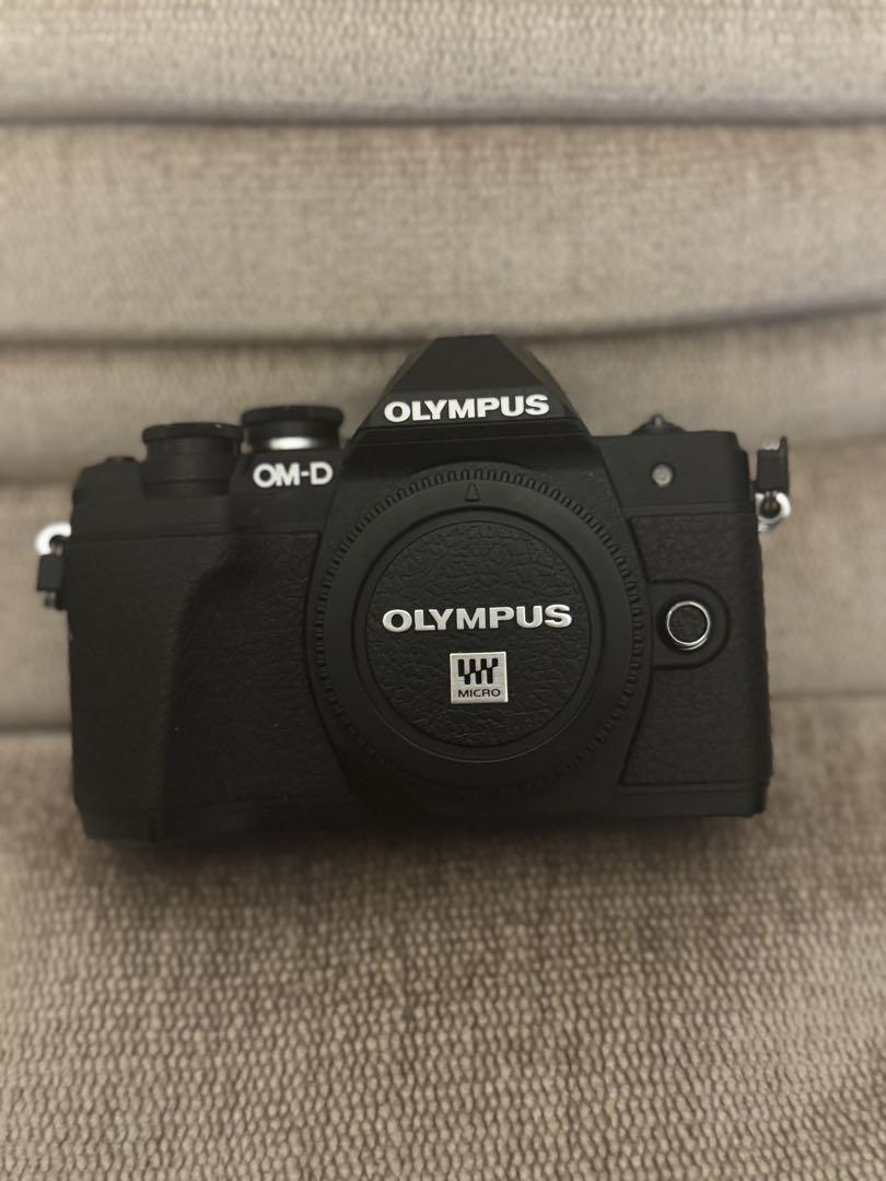 OLYMPUS オリンパス OM−D E−M10 MarkIII Wズームレンズ