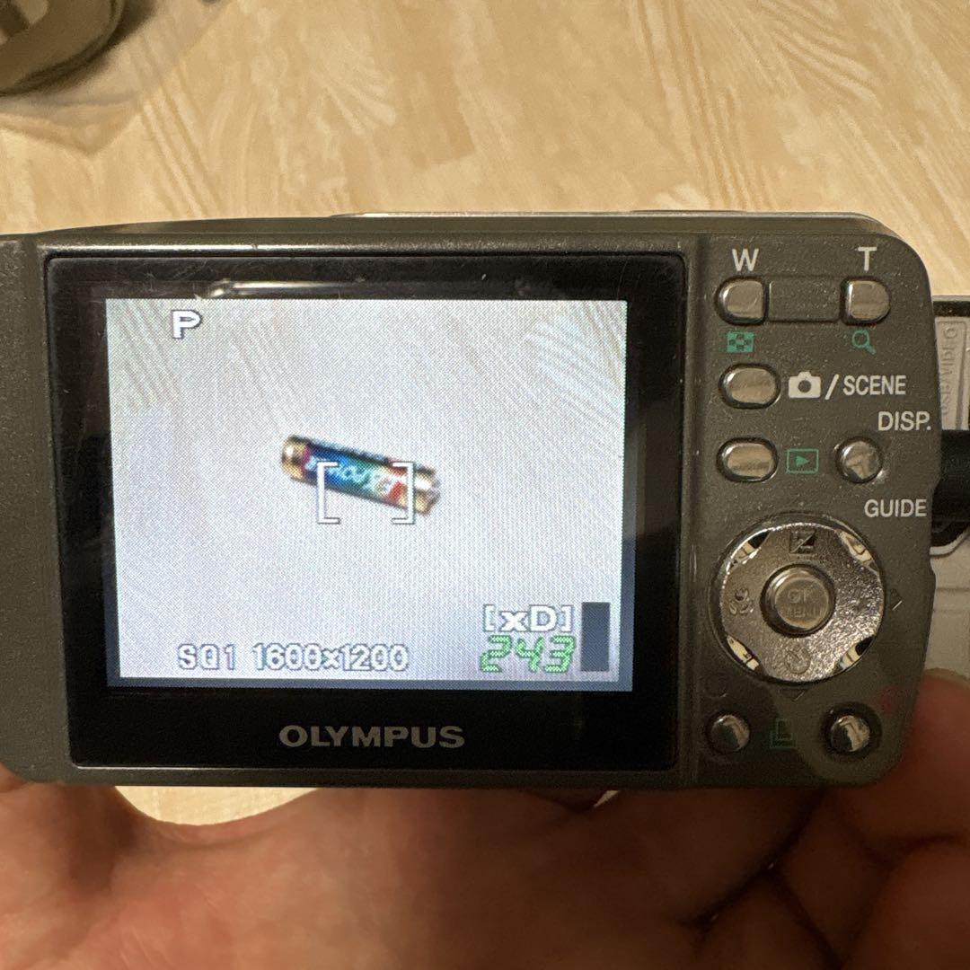 OLYMPUS DIGITAL 600 デジタルカメラ 6.0メガピクセル - メルカリ