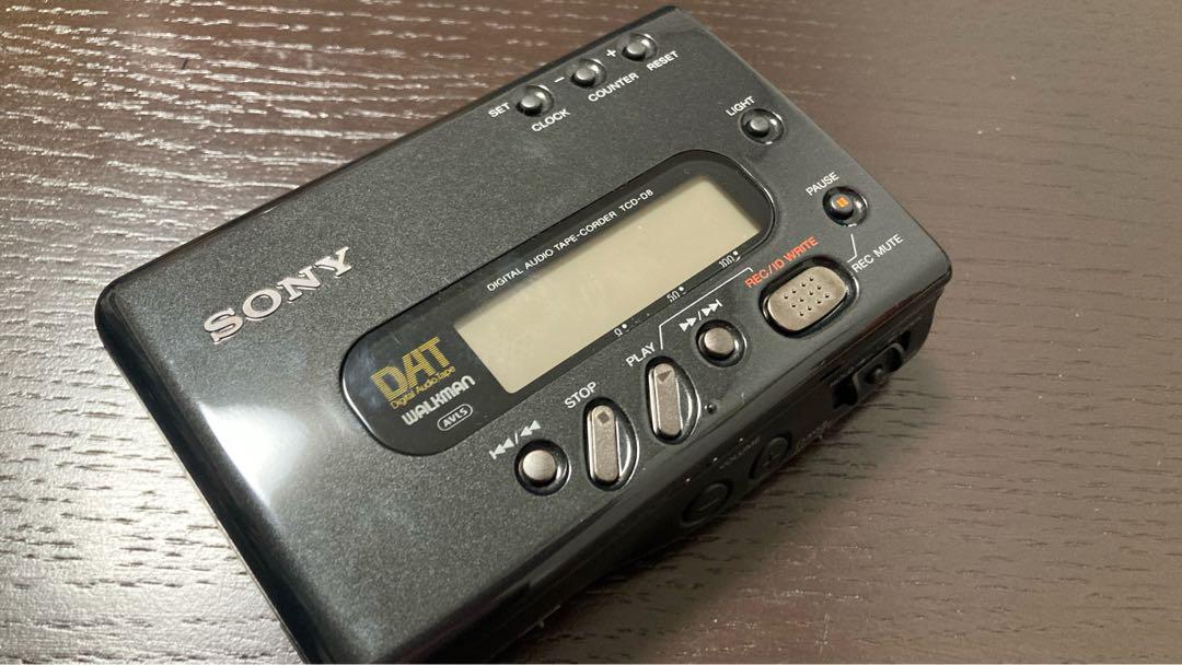 SONY TCD-D8 動作品【DATプレーヤー】