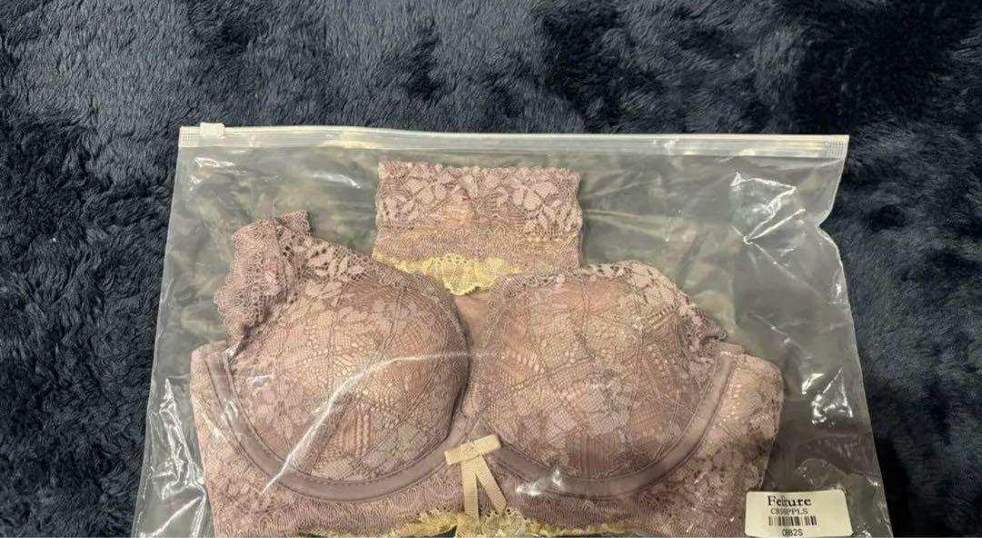 薄紫 薄緑色ブラジャーショーツセット 2セットFeliture 極ふわ
