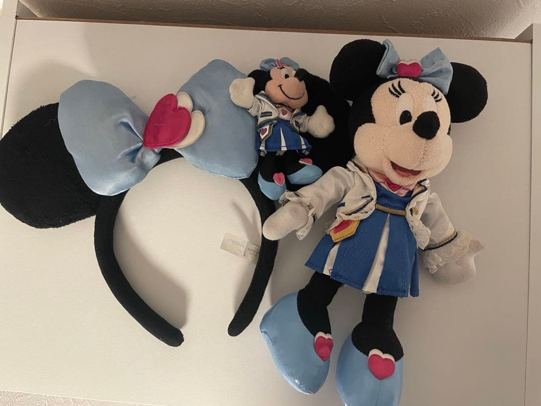 ミニーマウス ロマンスディレクター カチューシャ ぬいぐるみバッジやや傷や汚れあり