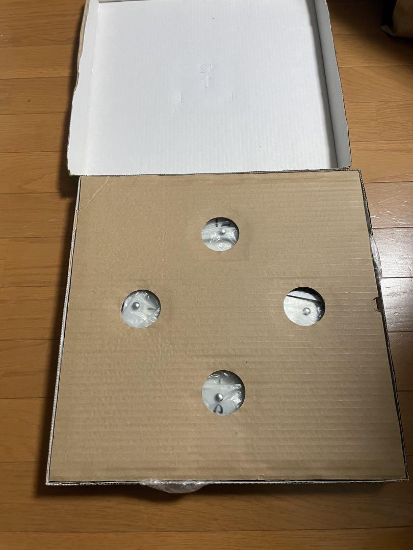 新品未使用SEIKOエンブレム 電波時計 HS533W 掛け時計