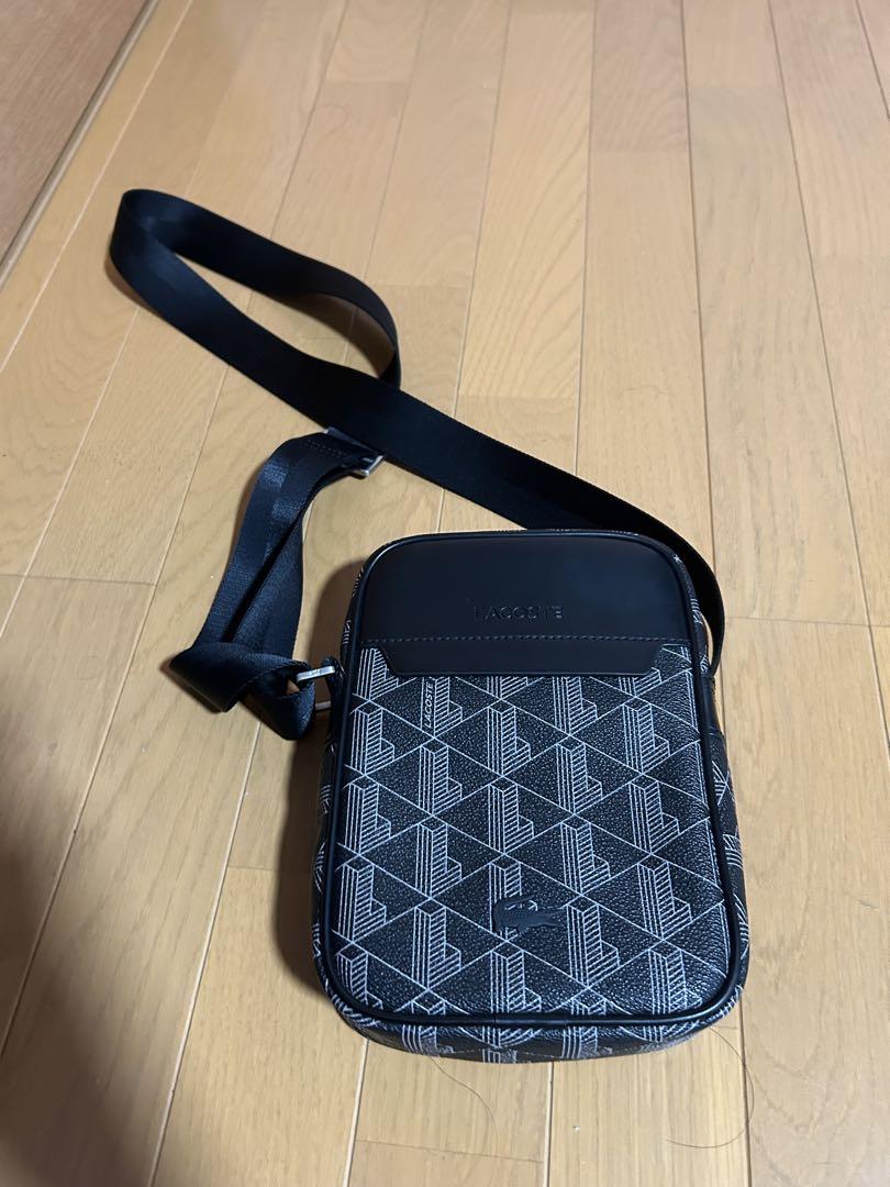 ラコステ　ショルダーバッグ