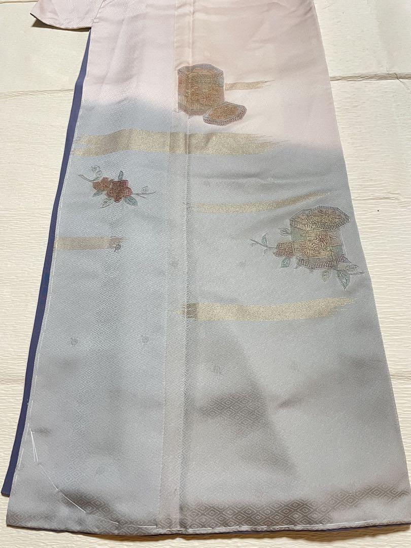 訪問着フルセット　正絹　地紋　しつけ糸付き　きものやまと　汕頭刺繍
