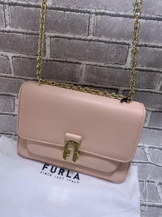 新品FURLA フルラ コージーショルダーバッグ大きめ - メルカリ