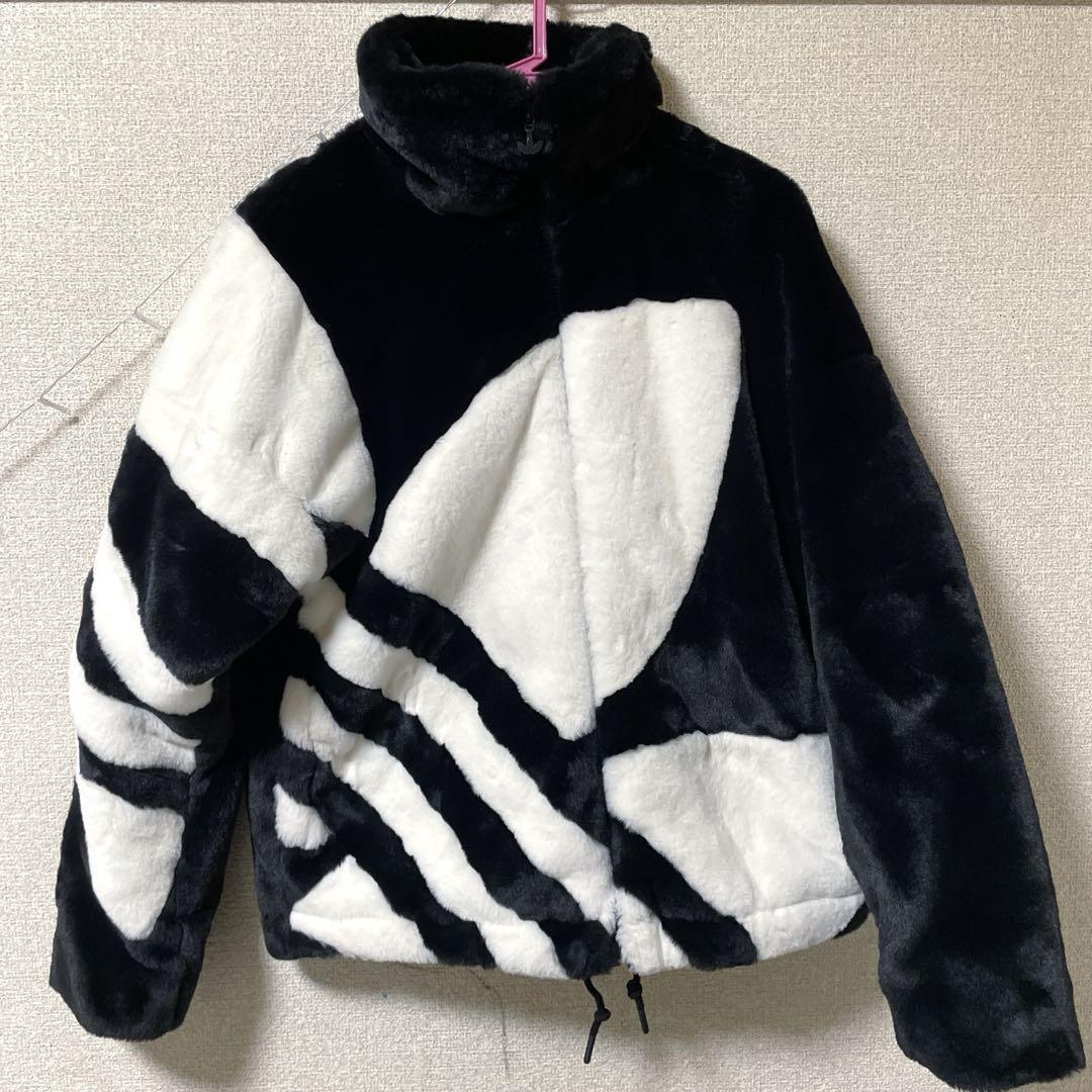 adidas トラックファージャケット 2023年新作 Sサイズ 黒