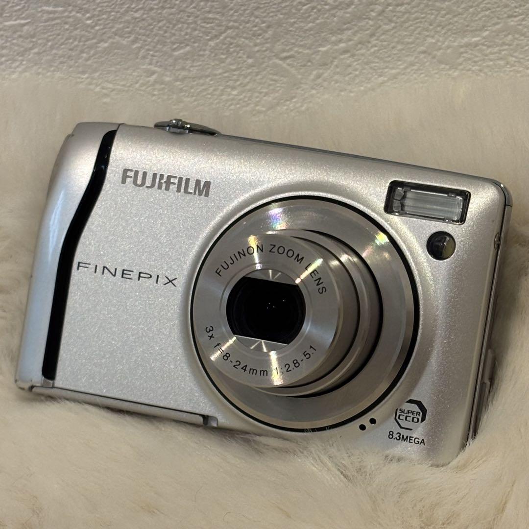 【美品】FUJIFILM FinePix F40fd