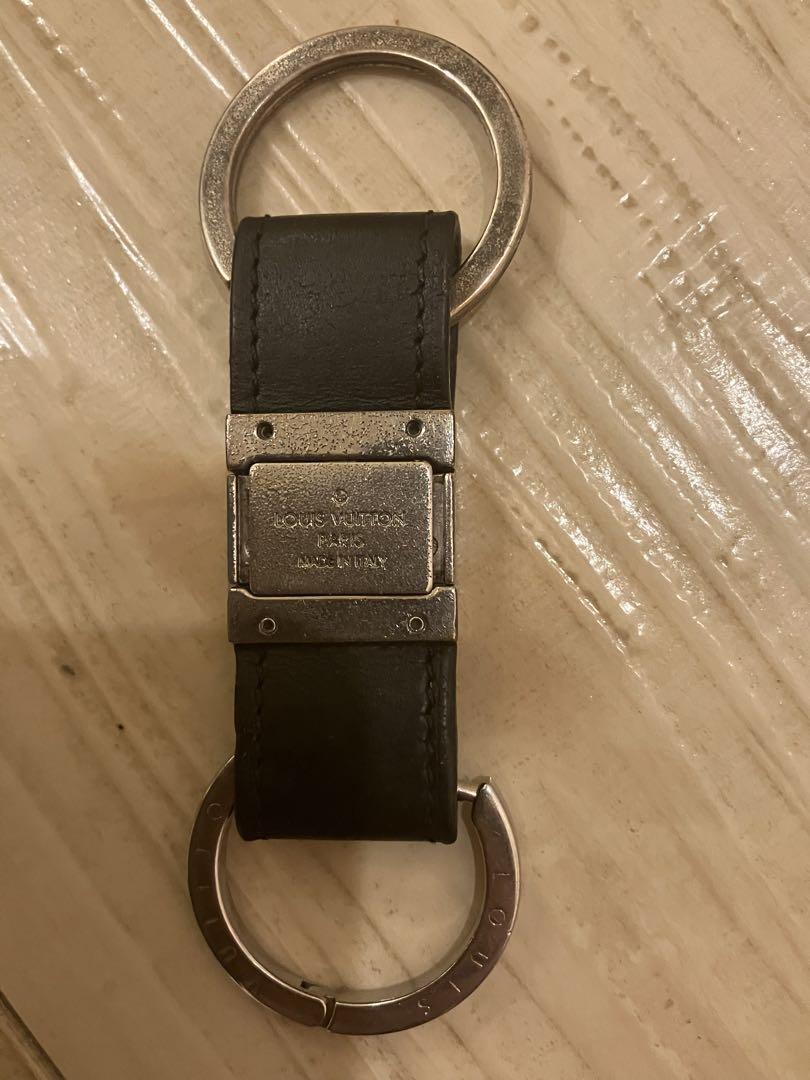 ルイヴィトン　LOUIS VUITTON キーリング　美品　シリアルあり正規品。