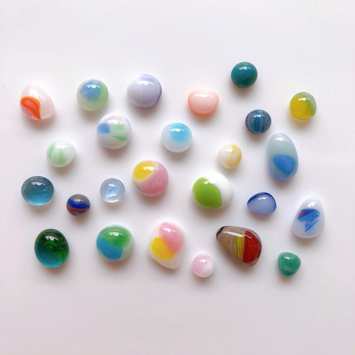 ガラスナギット❁色々な形 可愛いカラフルカラー 25粒セット(no.37)