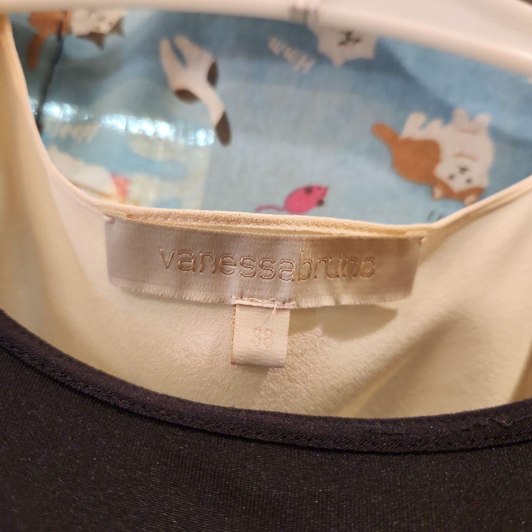 ヴァネッサブリューノ vanessabruno　トップス　麻　シルク　半袖 ヴァネッサブリューノvanessabruno シルクトップス freeサイズ