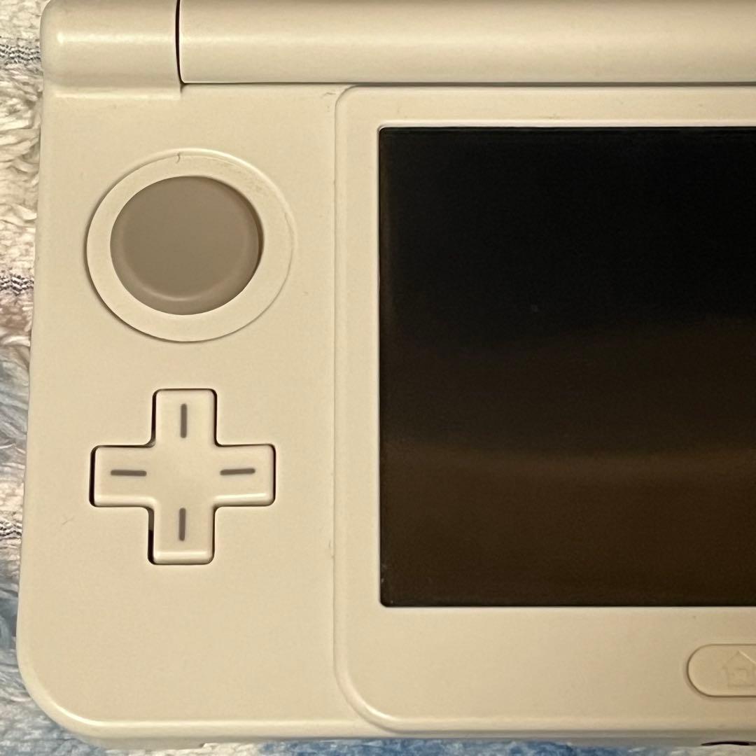 完動品 美品 ⋆✦ ニンテンドーNew 3DS ボーダー レッド×ホワイト 完動品 美品 ⋆✦ ニンテンドーNew 3DS ボーダー レッド×ホワイト