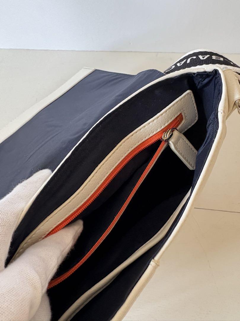 【新品】カステルバジャック　ショルダーバッグ　白