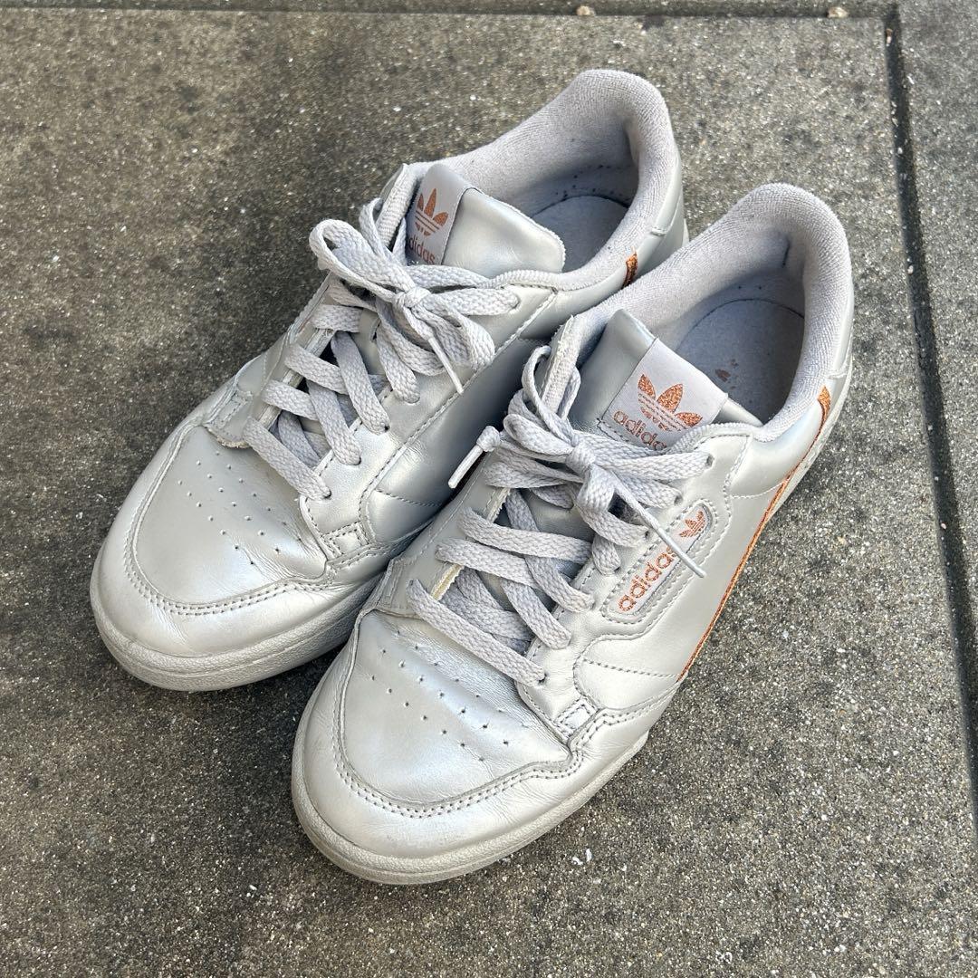 adidas Originals コンチネンタル80 スニーカー シルバー