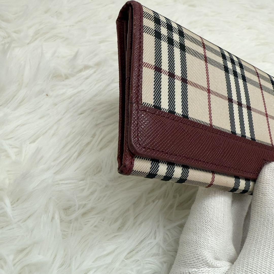 【人気】BURBERRY バーバリー　長財布　ノバチェック　レザー　シャドー　赤