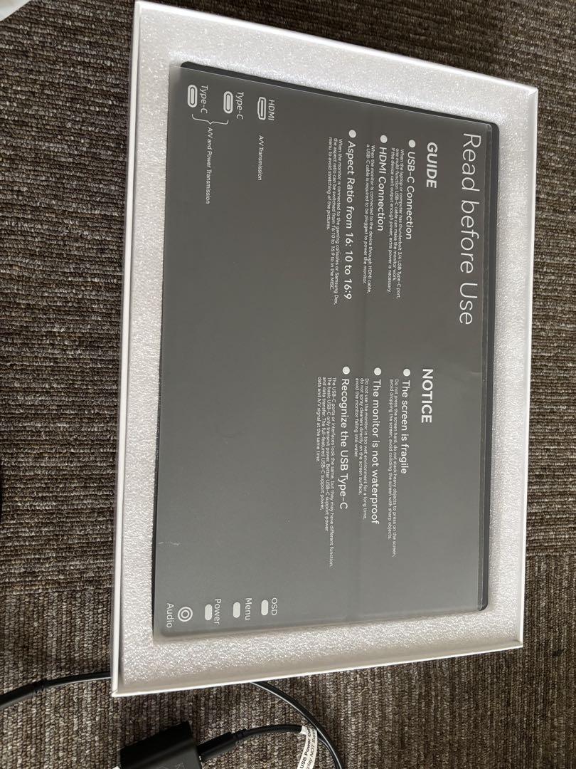 4kモバイルモニター13.4インチほぼ新品未使用