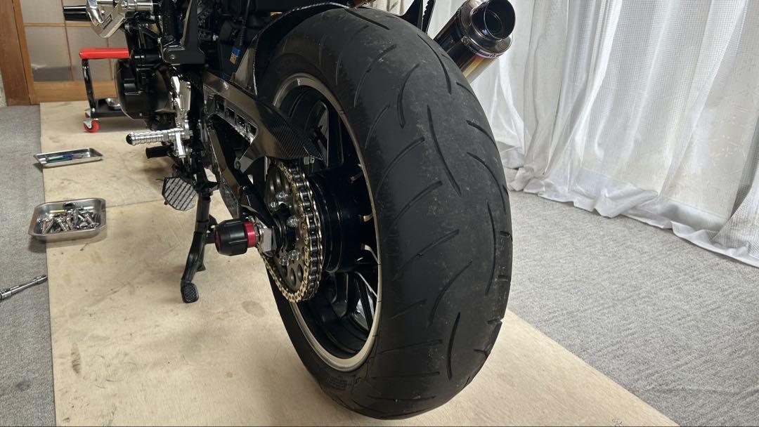 Z900RS リア190タイヤ装着 純正ホイール - メルカリ