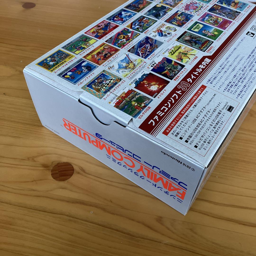 【USED】Nintendo ニンテンドークラシックミニ ファミリーコンピュータ