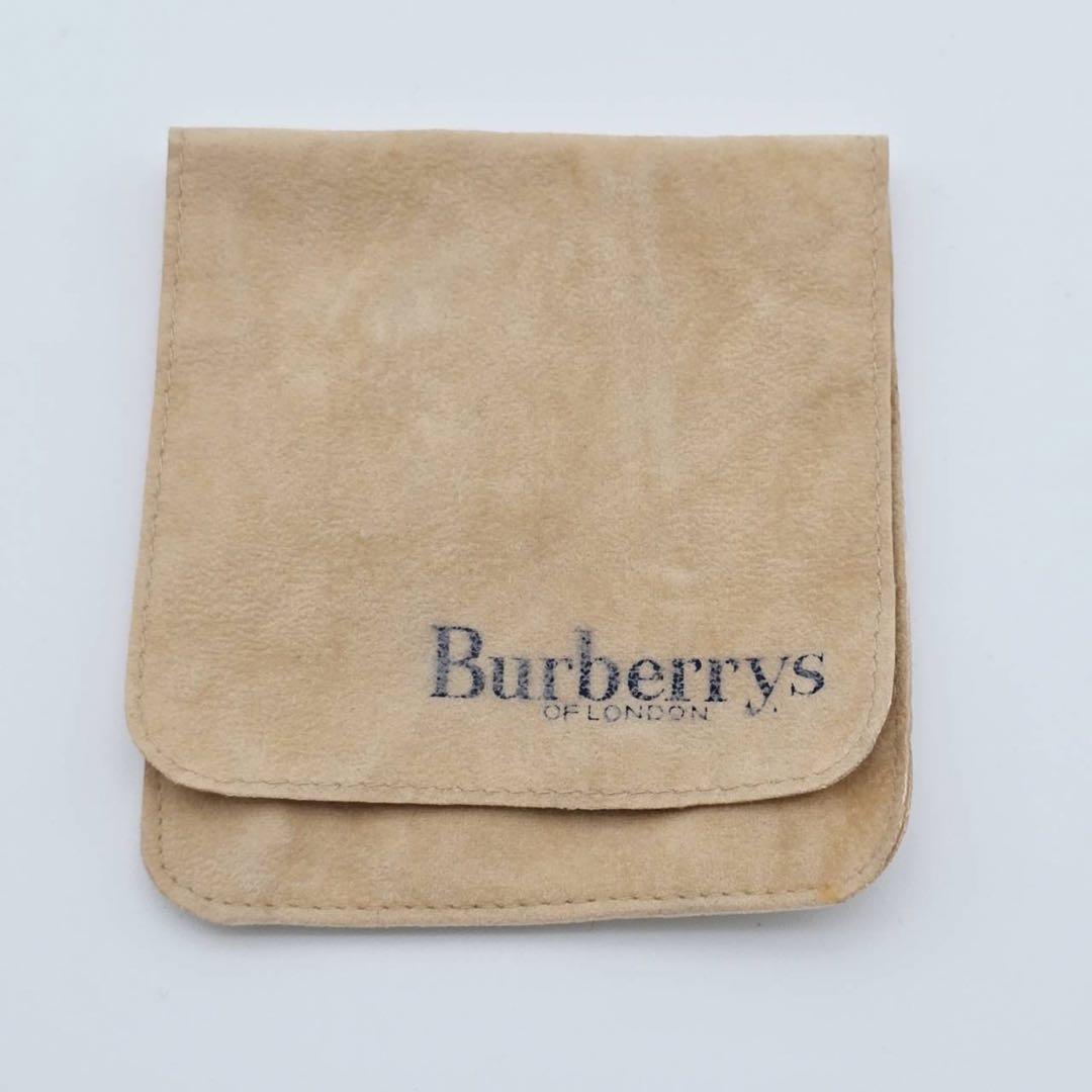 BURBERRY イヤリング