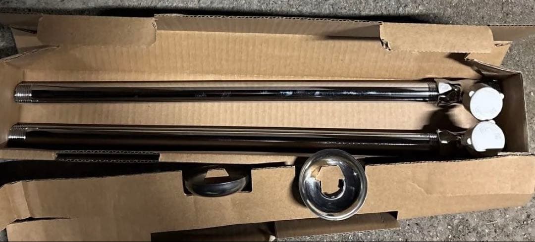 KVK ストレート形止水栓13 K31-P2 8箱16本 値下げ可能!! KVK ストレート形止水栓13 K31-P2 8箱16本 値下げ可能!!