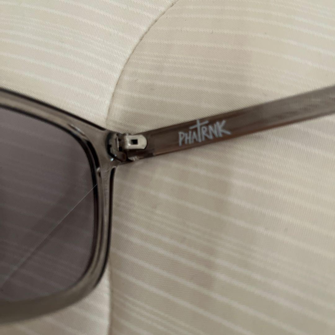 ■PHATRNK■ロゴ サングラス ブルー グレー ロングセラー商品 楽天市場】サングラス（柄ロゴ）の通販