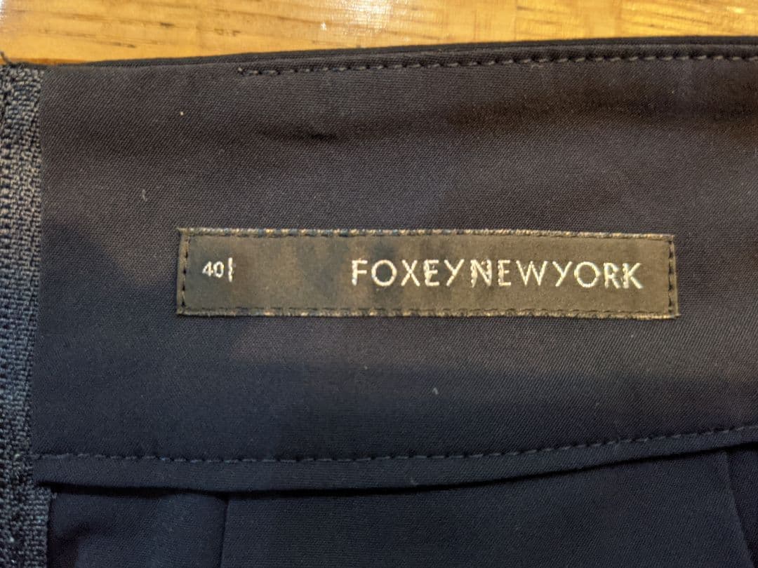 男性に人気! フォクシーニューヨークスカート40 ひざ丈スカート