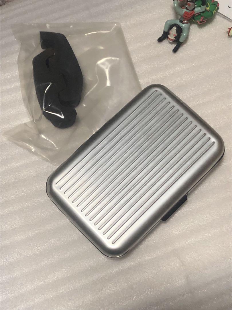 これも..もうしまうのですね.わかりましたとこの品