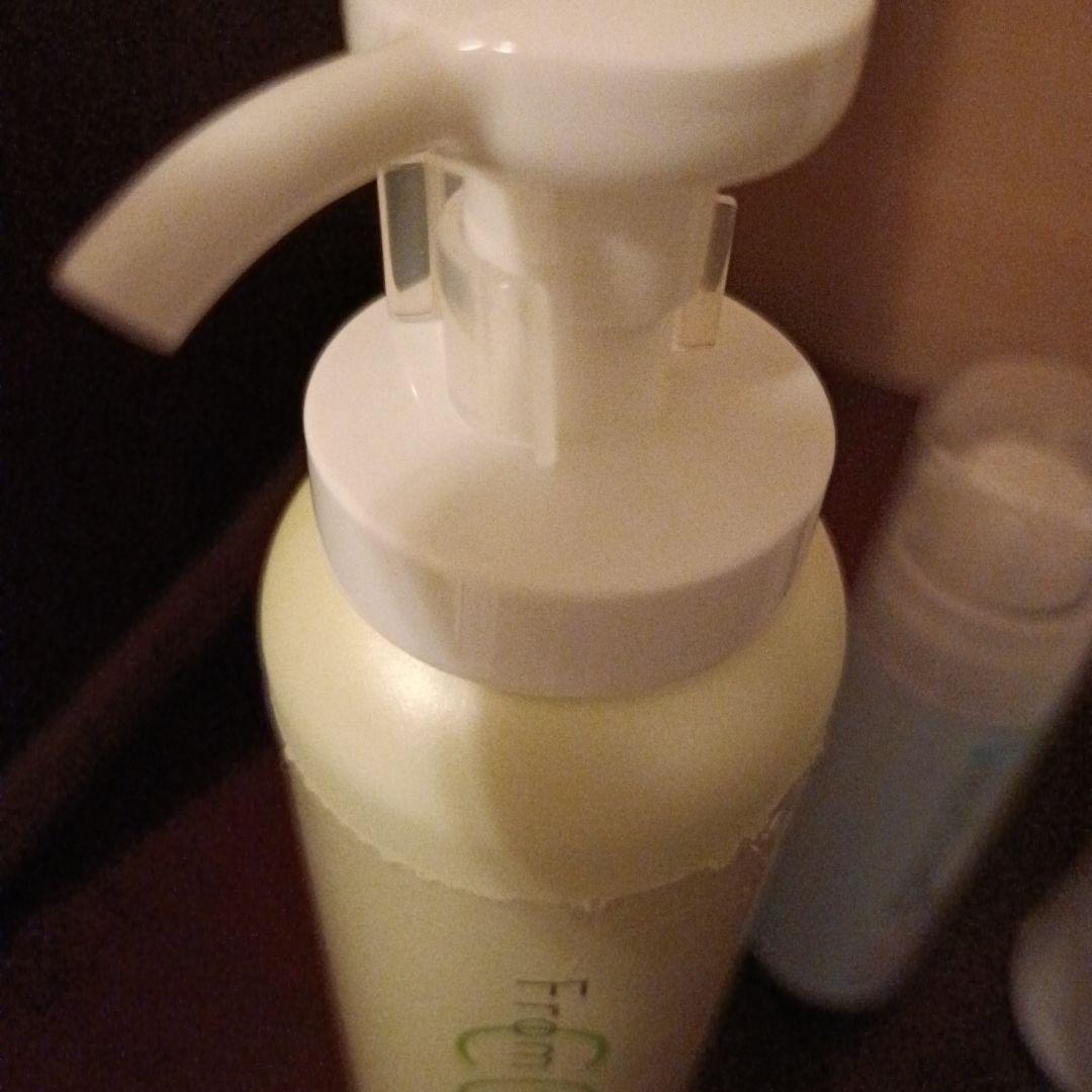 From CO2 スキンケアセット