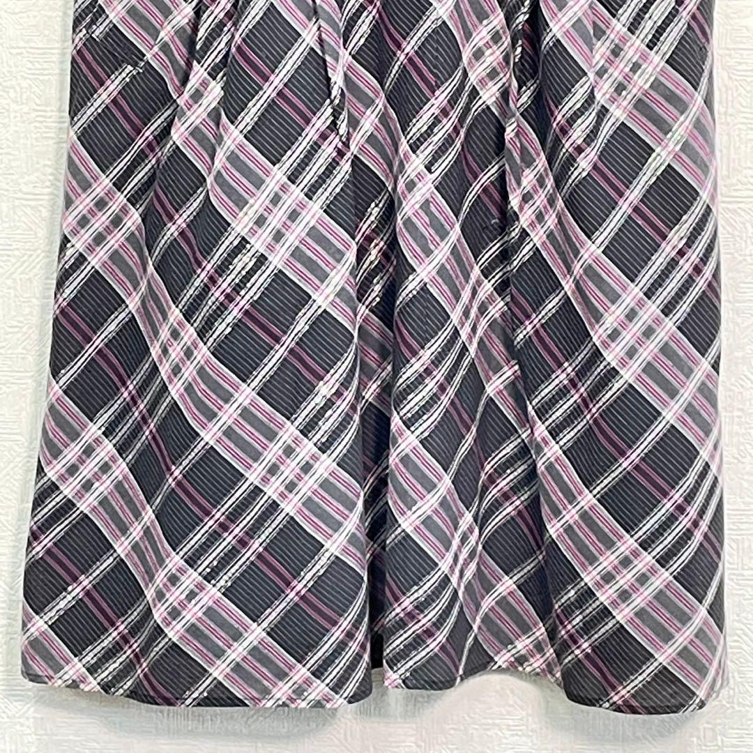 Burberry London 黒ピンク チェック 半袖ワンピース 日本製 46 Burberry London 黒ピンク チェック 半袖ワンピース 日本製 46