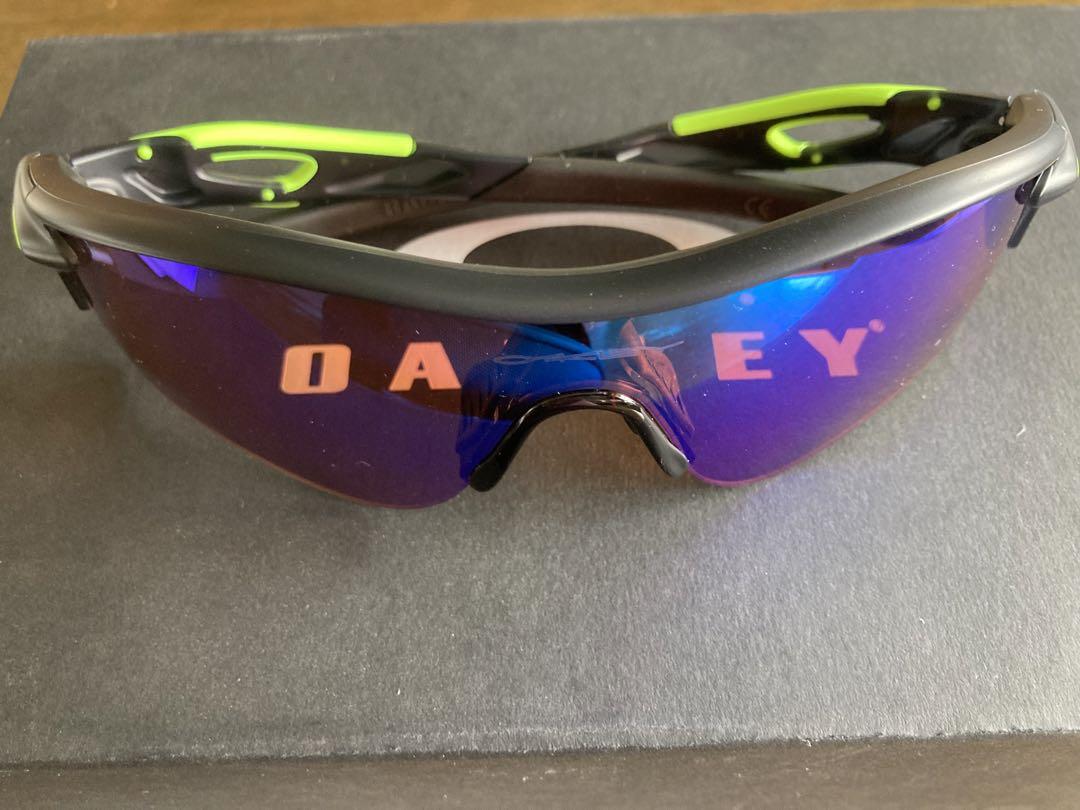 オークリー　サングラス　OAKLEY引き続きご検討お願いします