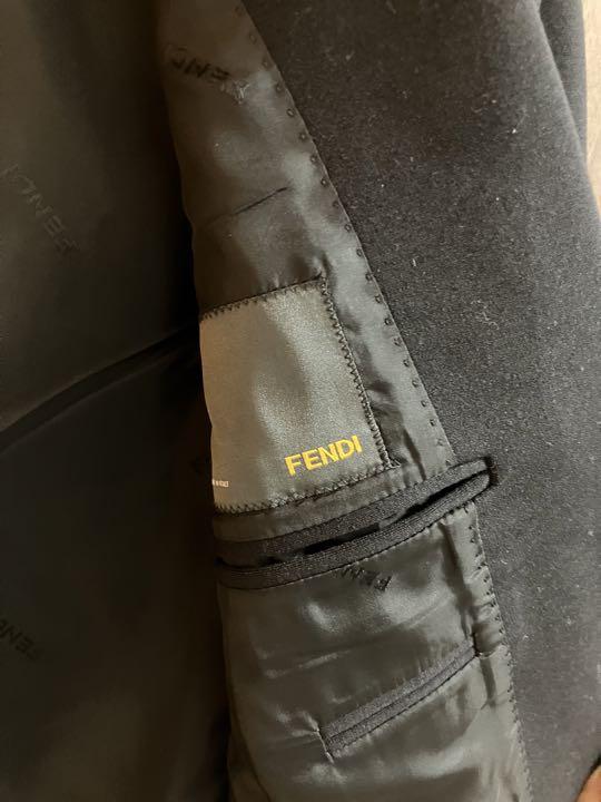 【FENDI】フェンディ シングルジャケット 黒 サイズ46(M相当) 画像3