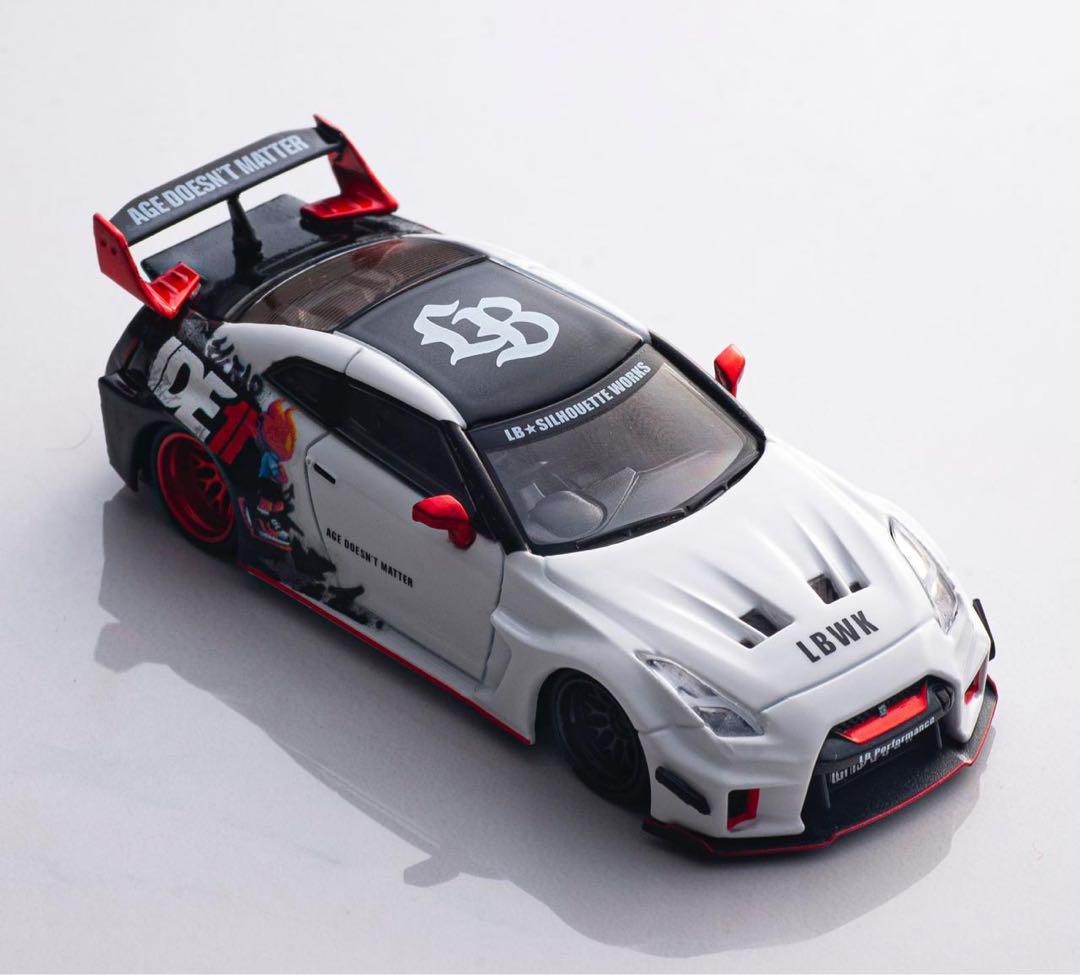 激レア 限定品 1/64 CM-MOEDL LBWK 日産 35GT-RR