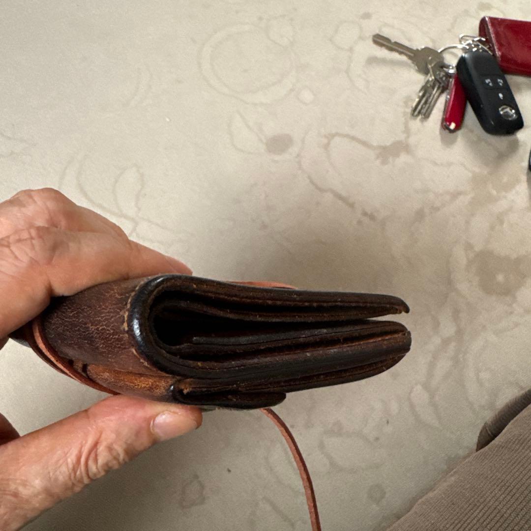 ゴローズ　財布