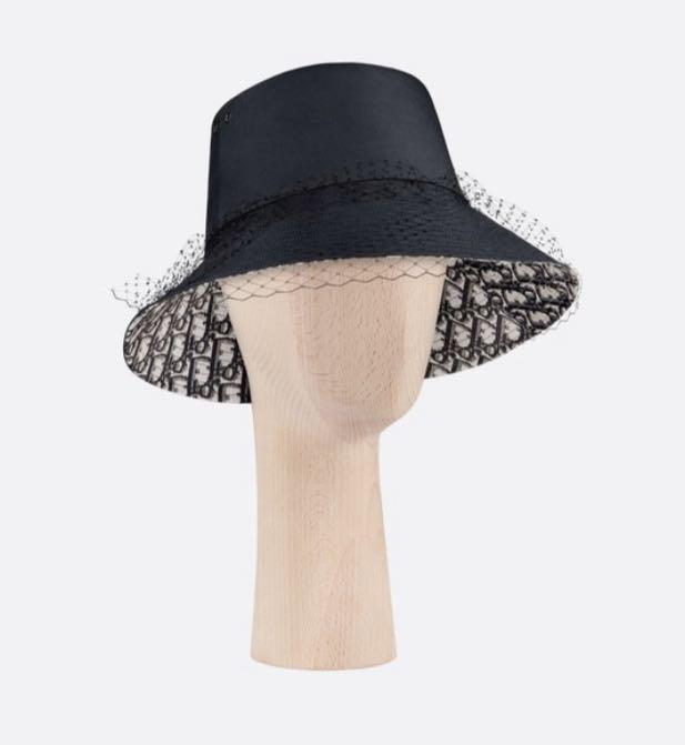Christian Dior チュール付きバケットハット
