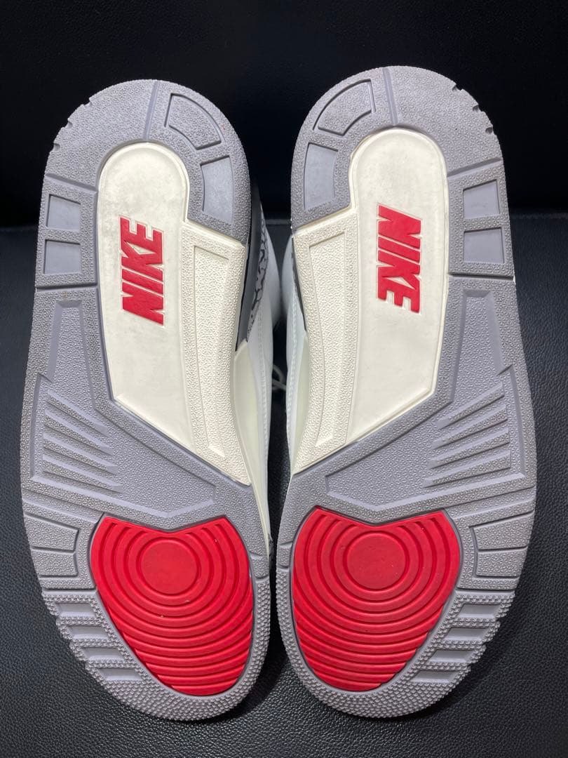 ナイキ エアジョーダン3 レトロ ホワイト セメント リイマジンド ナイキ