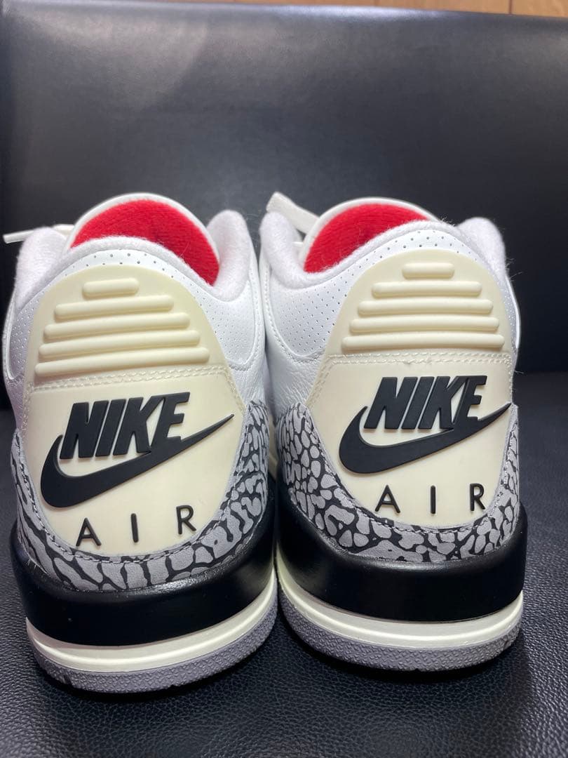 ナイキ エアジョーダン3 レトロ ホワイト セメント リイマジンド ナイキ